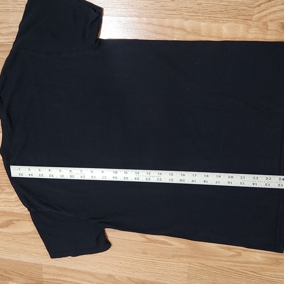 Disney Hollywood Tower Hotel Black T-Shirt Size Small - Picture 5 of 5